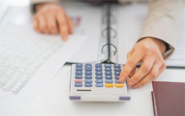 英国央行连续降息英镑汇率强势反弹